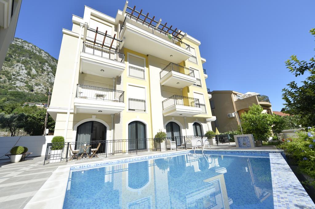 Posto Capitano C Group Apartamento Kotor Exterior foto
