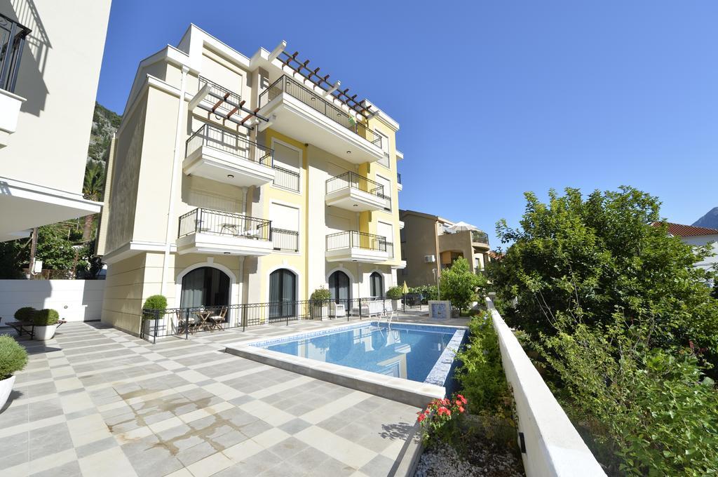 Posto Capitano C Group Apartamento Kotor Exterior foto